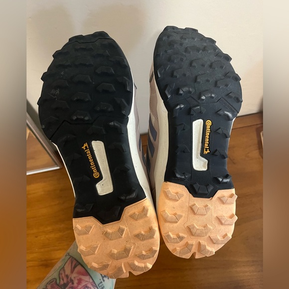 🍑 Adidas TERREX Terrex AX4 Hiking Shoe - Women's - Picture 7 of 8
